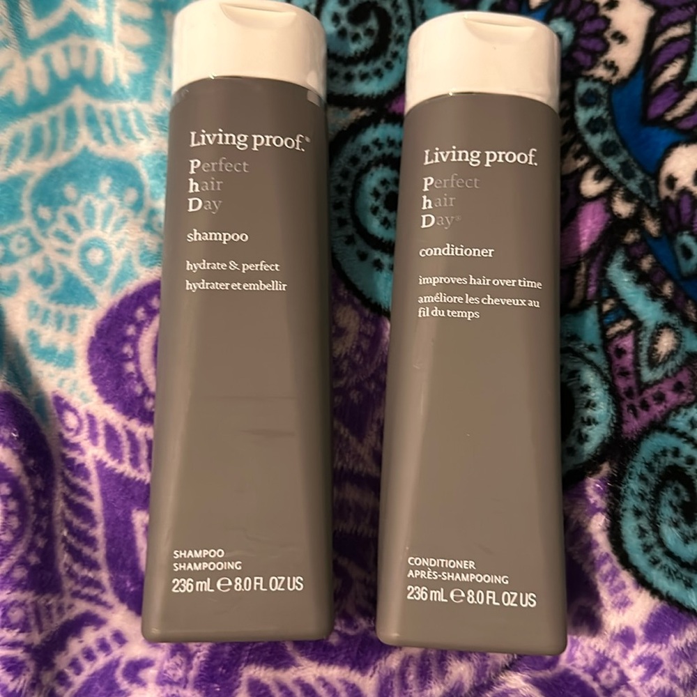 Living Proof Perfect Hair Day Shampoo + Conditioner Set